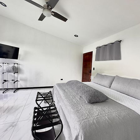 מונטה ורדה Black & White Apartments מראה חיצוני תמונה